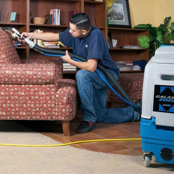 EDIC Galaxy 2000 extractor with the upholstery cleaning tool