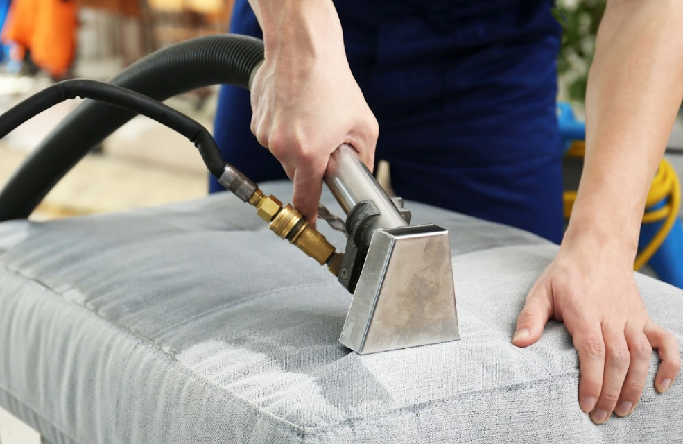 Expert upholstery cleaning in Cleveland