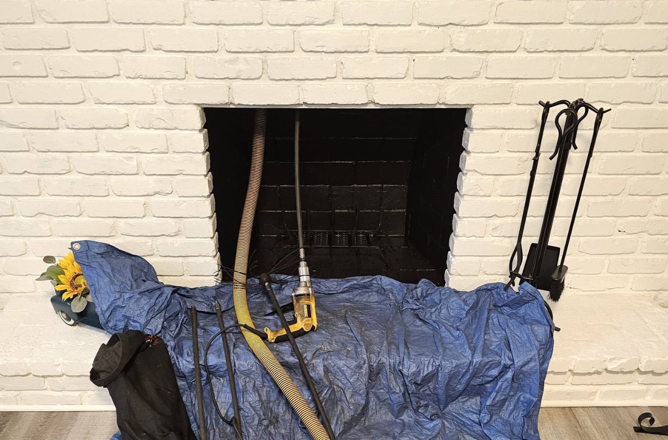A local Bainbridge, OH chimney cleaning expert from Green and Clean Home Services providing professional service. Chimney cleaning near me.
