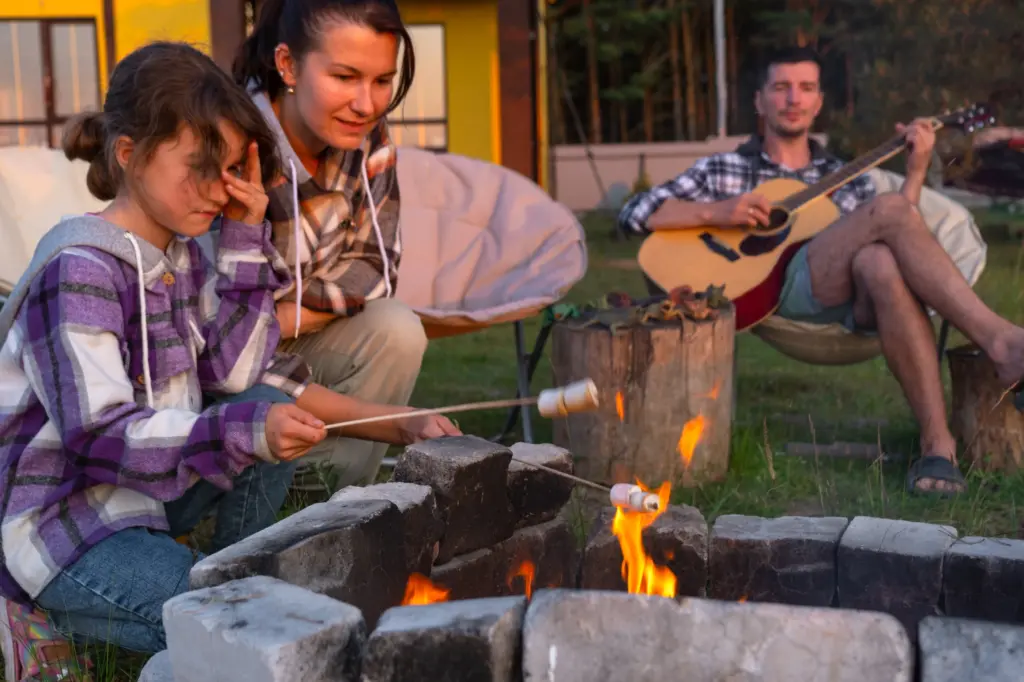 How To Make An Outdoor Fireplace Alton NH jpg